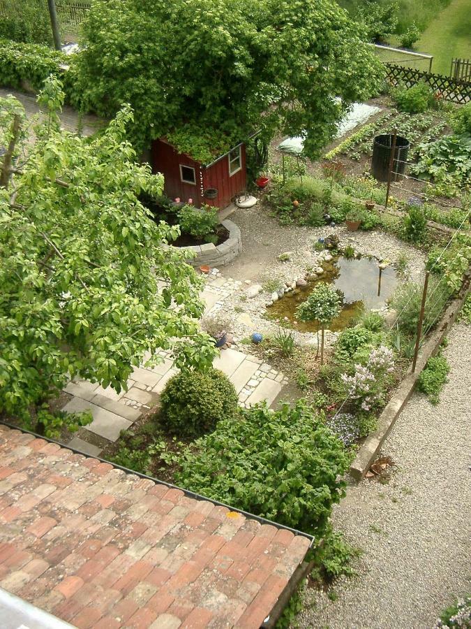 Bed & Breakfast Im Chellhof Benken  외부 사진
